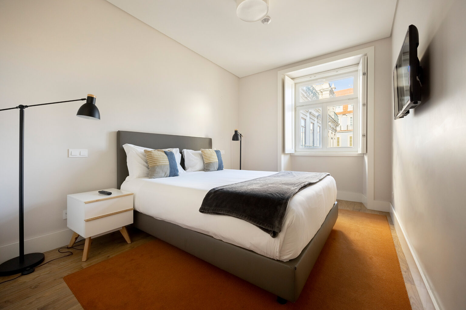 Chiado Square Apartments | Lisbon Best Apartments